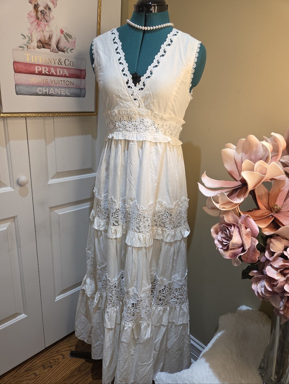 Nwt Medium Endelss Sumer Sleeveless White Lace-Trim V-Neck Maxi Dress $230 - Picture 3 of 16